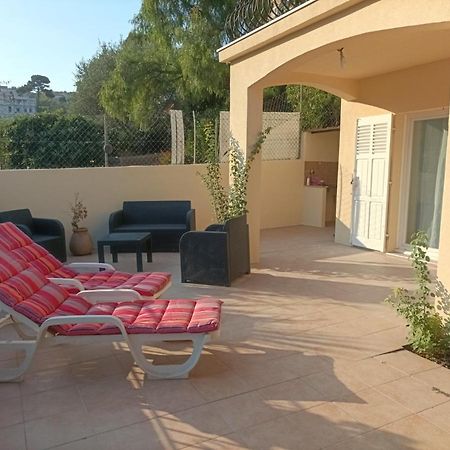 Très bel appartement entier proche de la mer 2 chambres 1 salon Vallauris Esterno foto