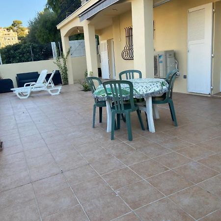 Très bel appartement entier proche de la mer 2 chambres 1 salon Vallauris Esterno foto